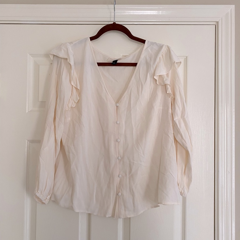 Universal Thread, L, lightly worn, cream, TTS
